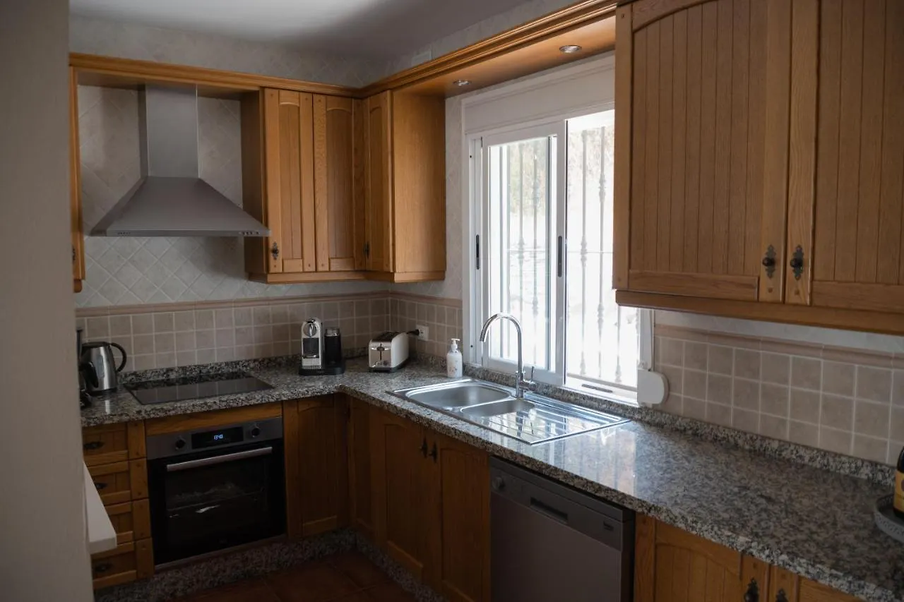 Casa Calmante - Stunning 3-Bedroom Villa With Private Pool Cómpeta