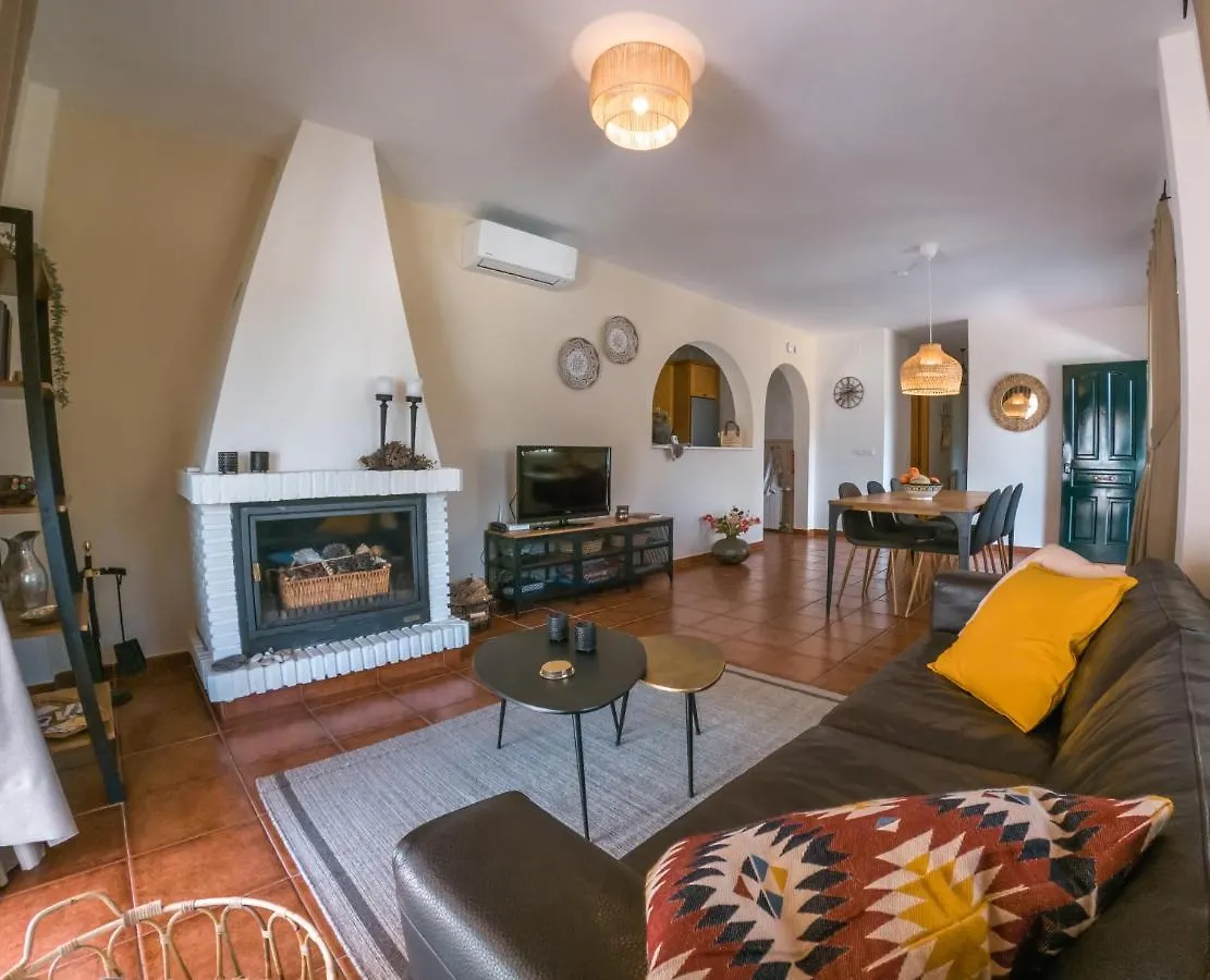 Casa Calmante - Stunning 3-Bedroom Villa With Private Pool Cómpeta スペイン
